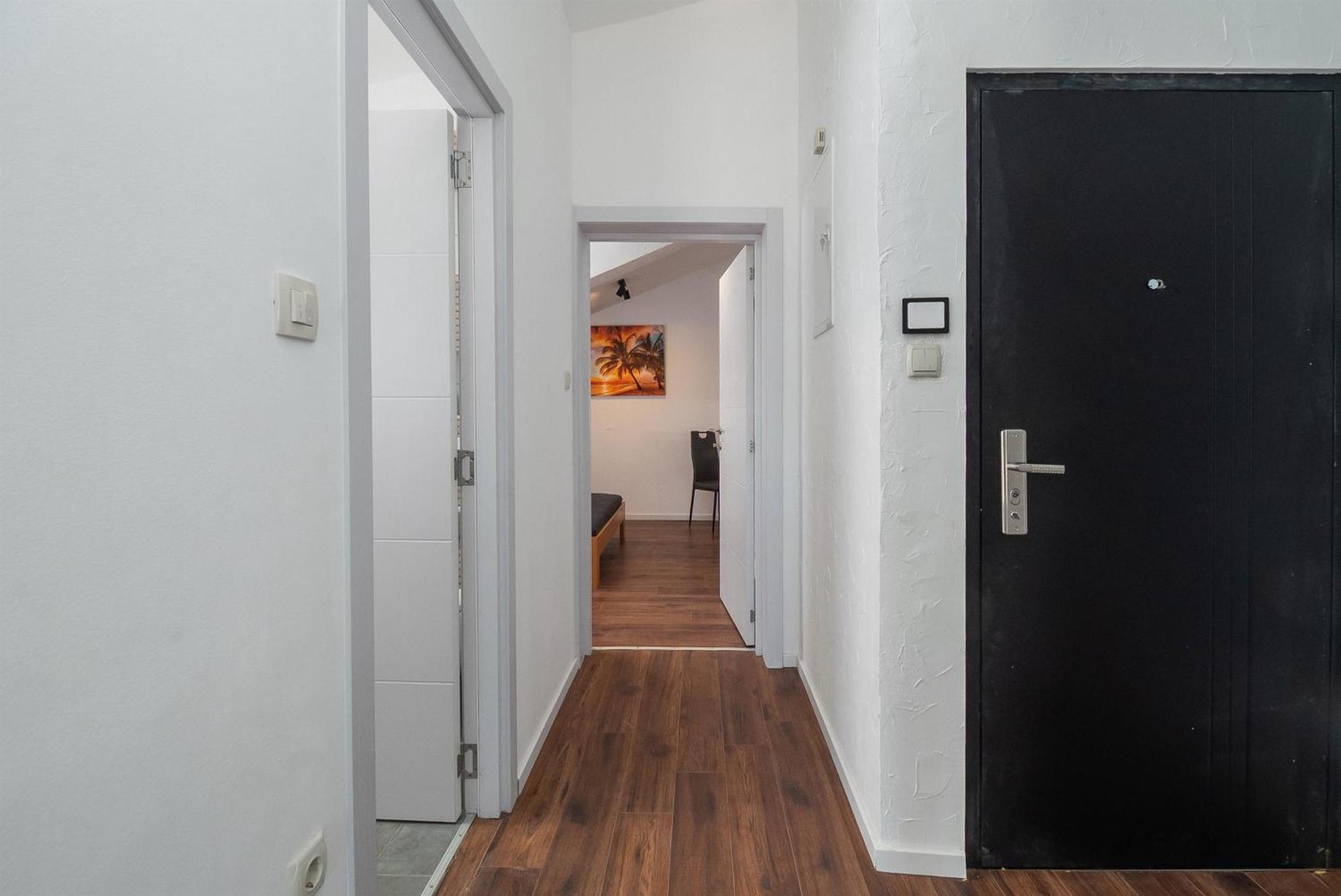 Apartments And Rooms Mladen Vodice Room photo