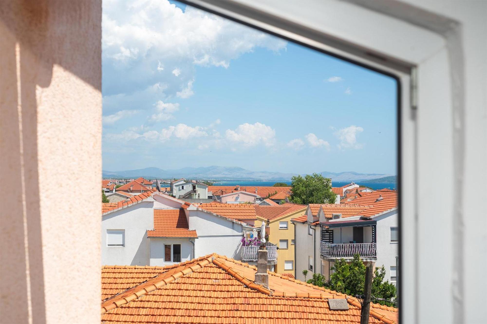 Apartments And Rooms Mladen Vodice Room photo